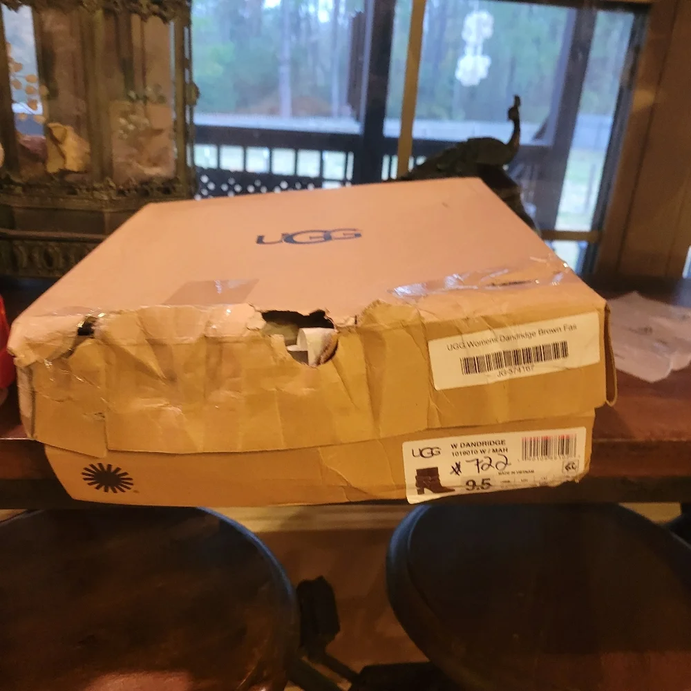 Ugg Dandridge Suede Heeled Boot Hardware Buckle Designer Slip-On #722 New - Picture 13 of 14